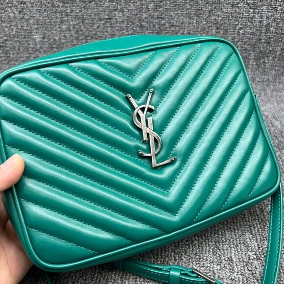 100% Authentic Yves Saint Laurent Camera Crossbody Bag - Picture 2 of 13